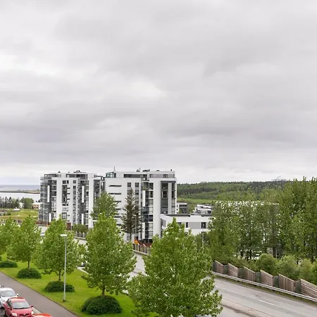 Lundur Apartments Reykjavík Exterior photo
